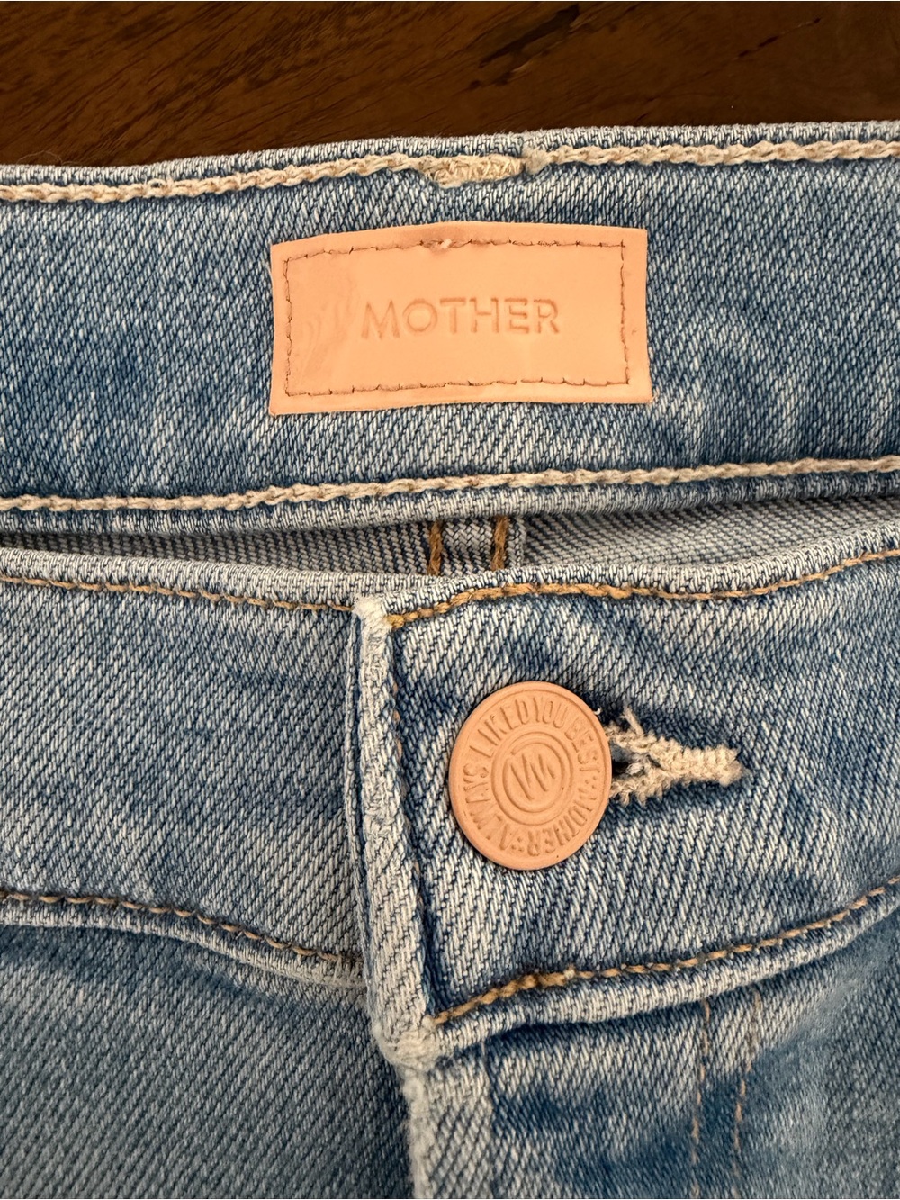 MOTHER Light Blue Cropped Ankle Jeans - Picture 4 of 9